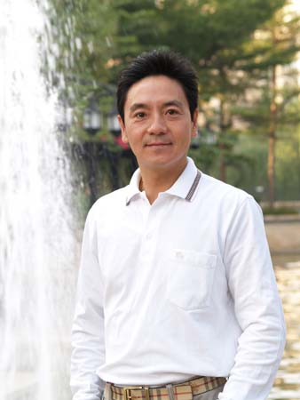 著名歌唱家唐彪将在黄红英“俄琴月韵”音乐会上献演